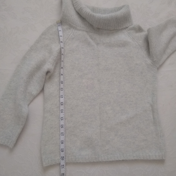 Angora wool rabbit hair sweater - Picture 4 of 7